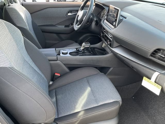 Used 2023 Nissan Rogue SV AWD/4WD image 15