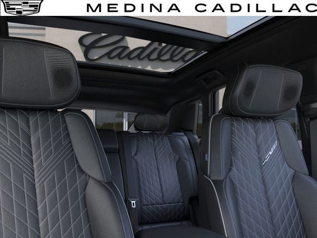 New 2026 Cadillac Lyriq V w/ Exterior Carbon Fiber Package AWD/4WD image 25