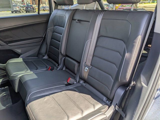 Used 2019 Volkswagen Tiguan SEL Premium AWD/4WD image 28