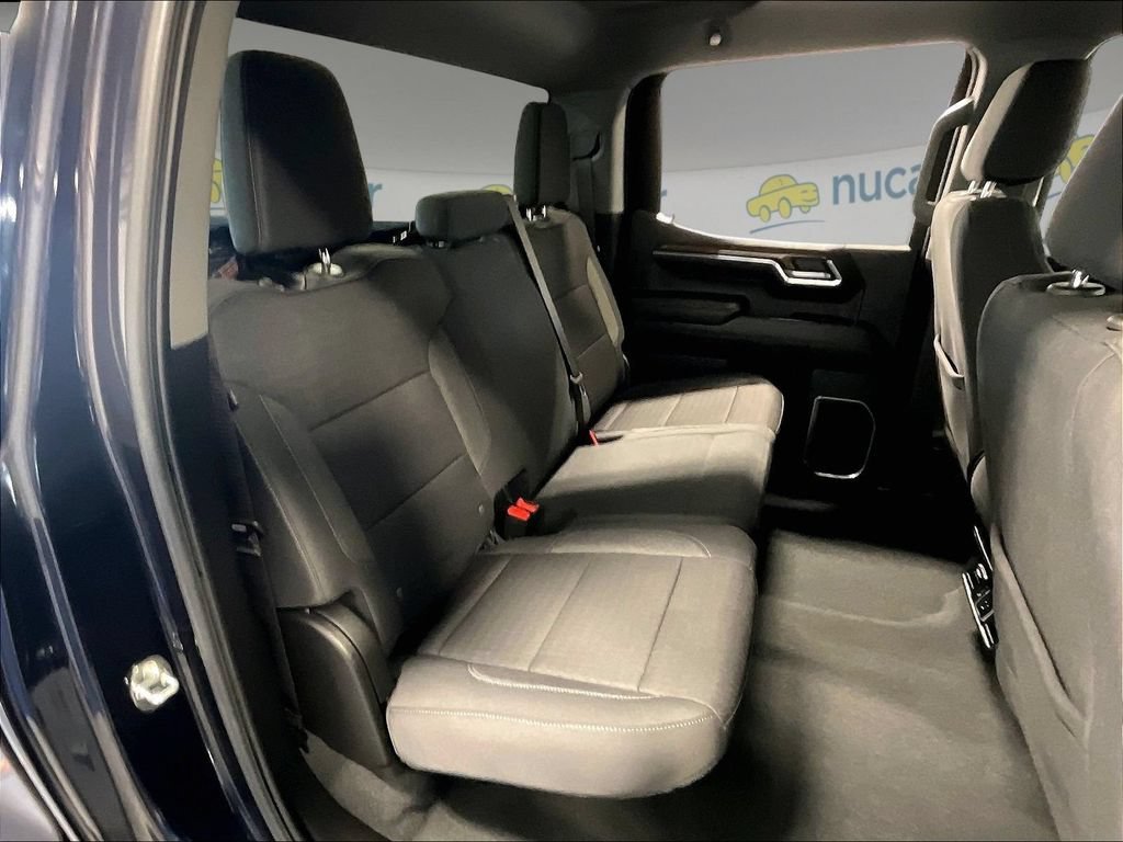 Used 2023 Chevrolet Silverado 1500 RST w/ Z71 Off-Road Package AWD/4WD image 16