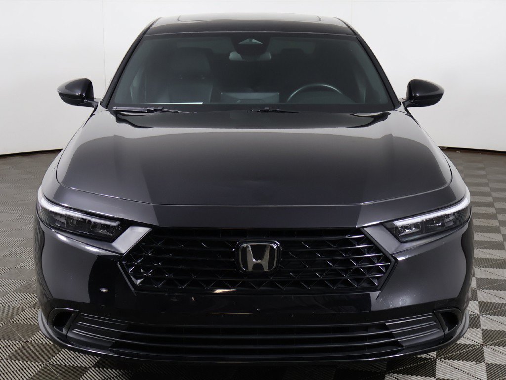 Used 2025 Honda Accord Sport image 10
