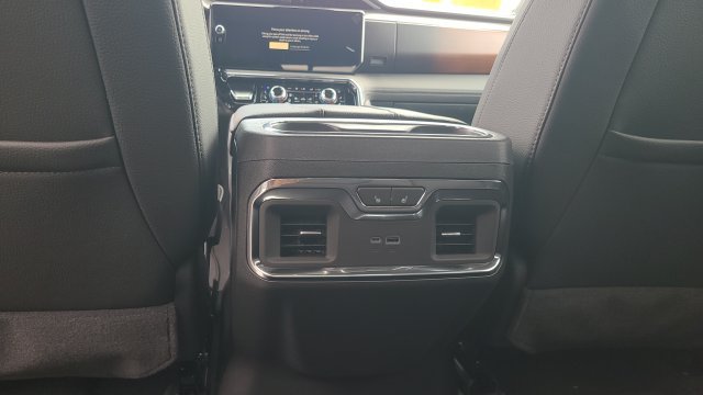 New 2026 GMC Sierra 1500 Denali AWD/4WD image 19