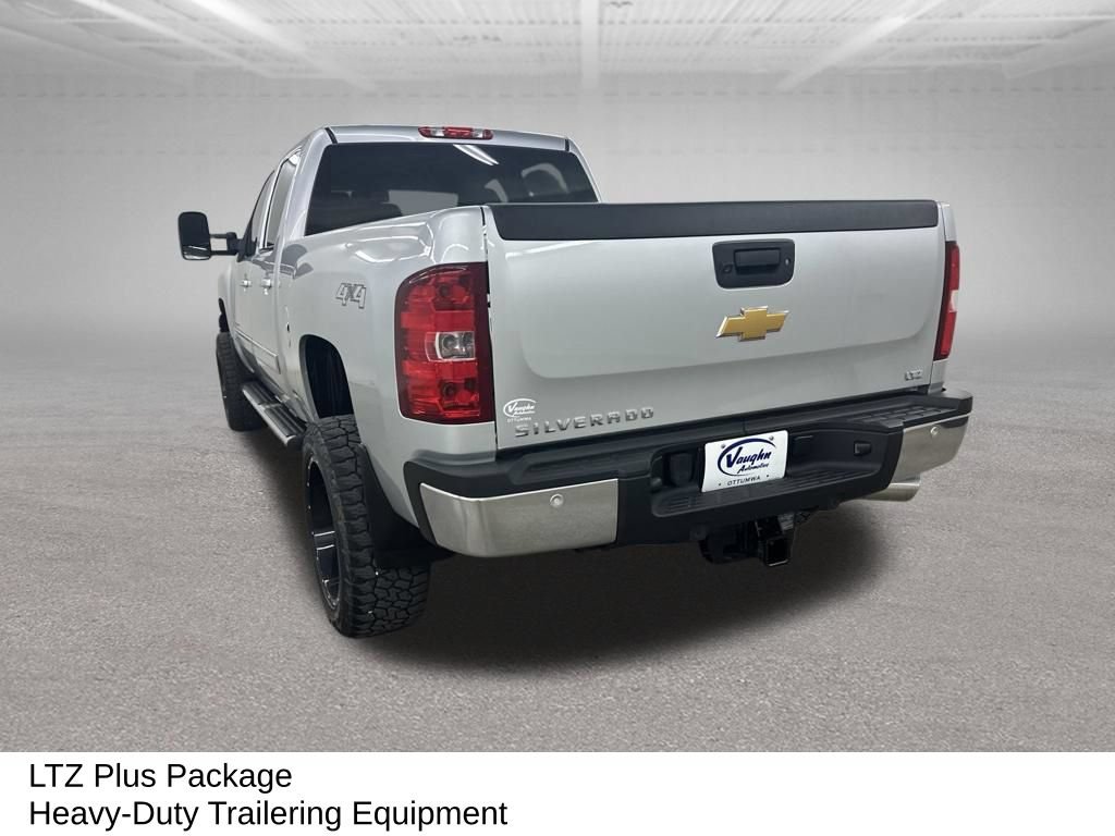 Used 2014 Chevrolet Silverado 2500 LTZ w/ LTZ Plus Package AWD/4WD image 10