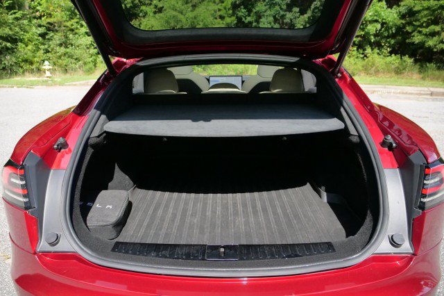 Used 2023 Tesla Model S Plaid AWD/4WD image 31