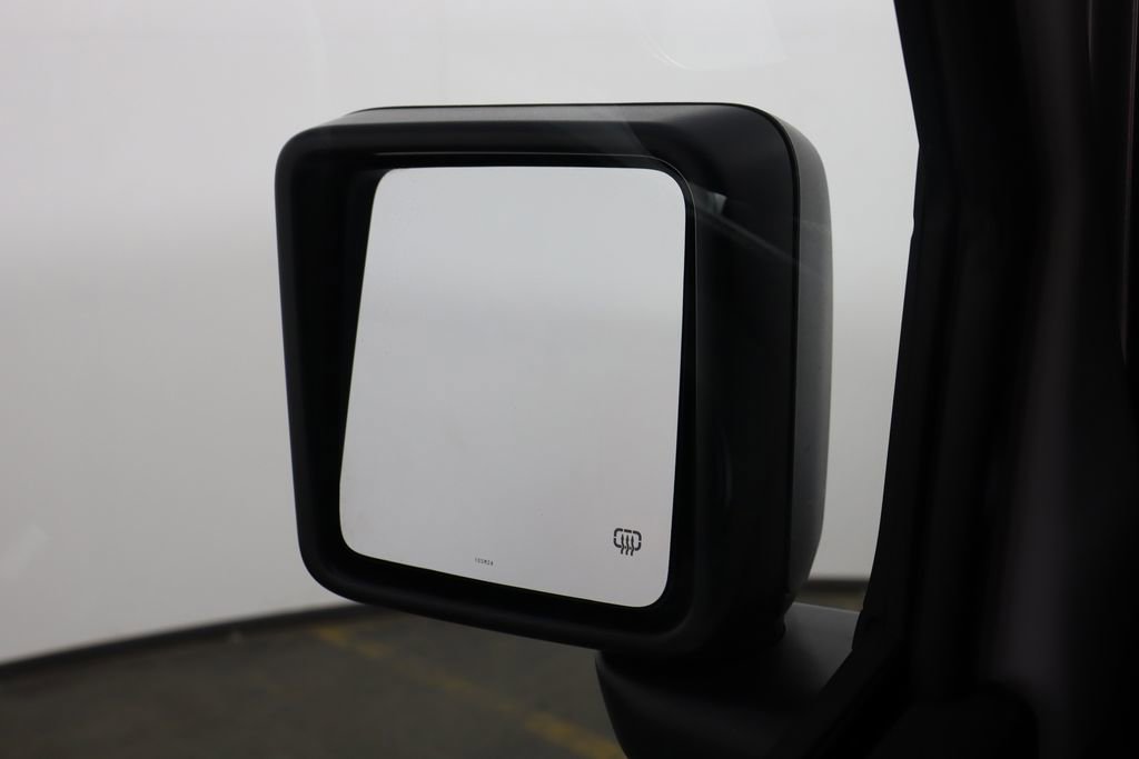 Used 2025 Jeep Wrangler Unlimited Sahara AWD/4WD image 43