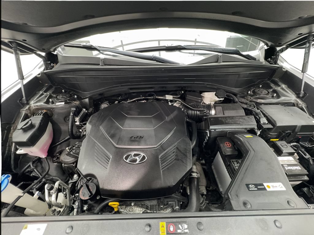 Used 2024 Hyundai Palisade Limited AWD/4WD image 18