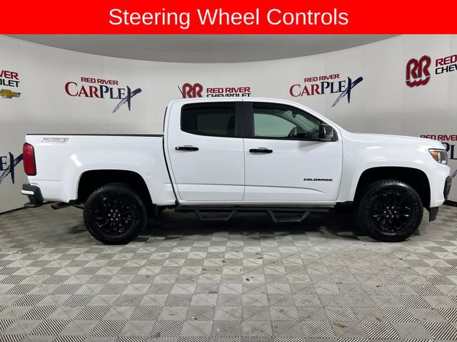 Used 2022 Chevrolet Colorado Z71 w/ Trail Boss Package AWD/4WD image 9