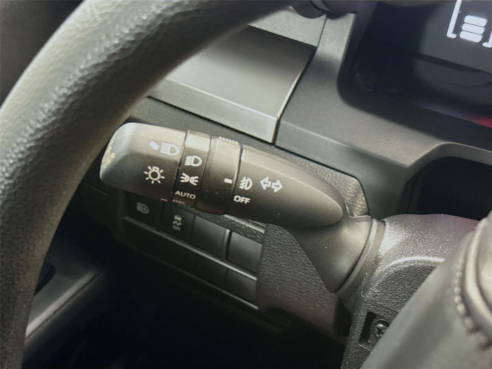 Used 2025 Toyota Tacoma SR5 RWD image 6