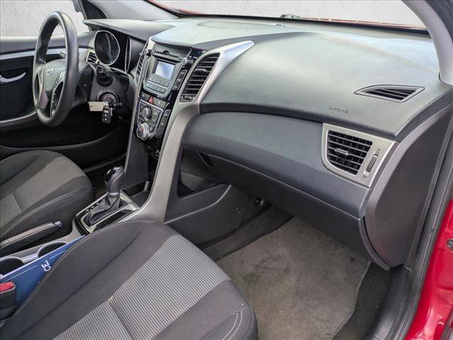 Used 2017 Hyundai Elantra GT FWD image 19
