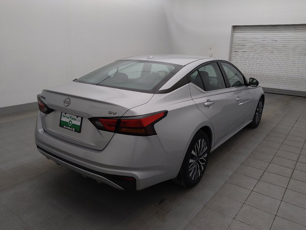 Used 2023 Nissan Altima 2.5 SV image 9