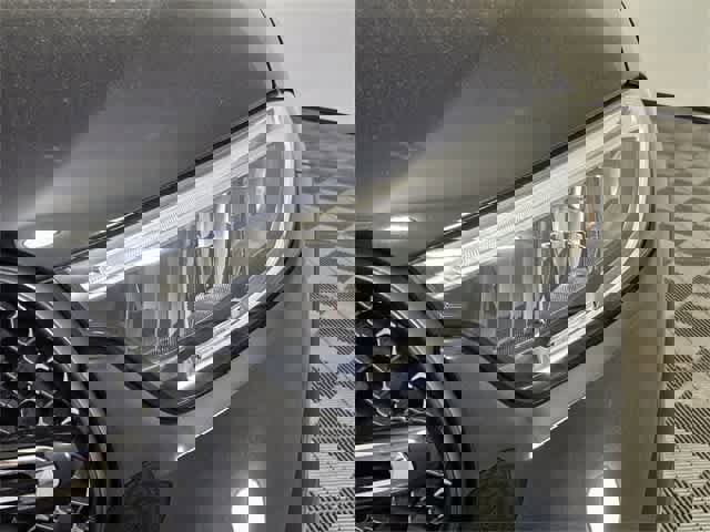 Certified 2025 Mercedes-Benz GLC 300 4MATIC image 10