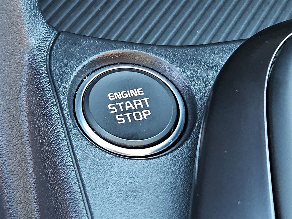 Certified 2025 Kia K4 LX image 23
