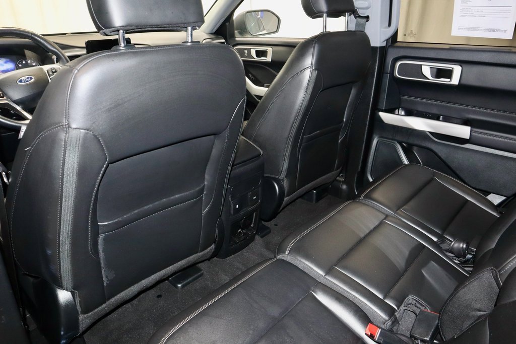 Certified 2024 Ford Explorer XLT w/ Equipment Group 202A image 21
