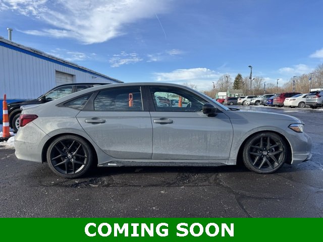 Used 2025 Honda Civic Sport image 1