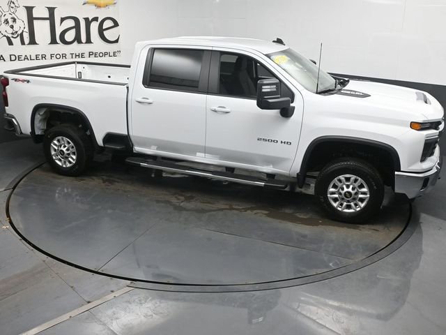 Used 2025 Chevrolet Silverado 2500 LT w/ Convenience Package image 37