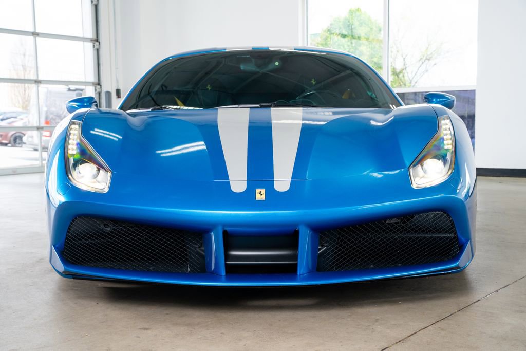 Used 2019 Ferrari 488 GTB image 3