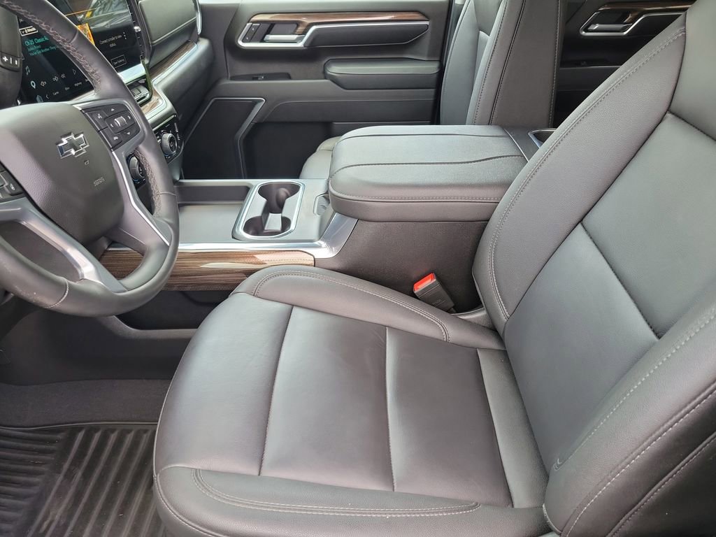 Used 2026 Chevrolet Silverado 3500 LT w/ Trail Boss Package AWD/4WD image 20