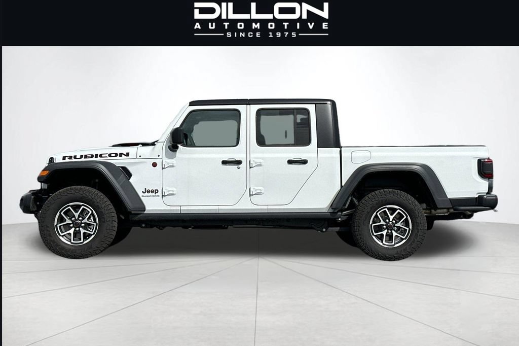 Used 2025 Jeep Gladiator Rubicon AWD/4WD image 7