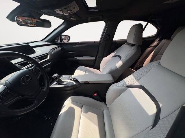 Used 2020 Lexus UX 200 w/ Accessory Package 2 image 9