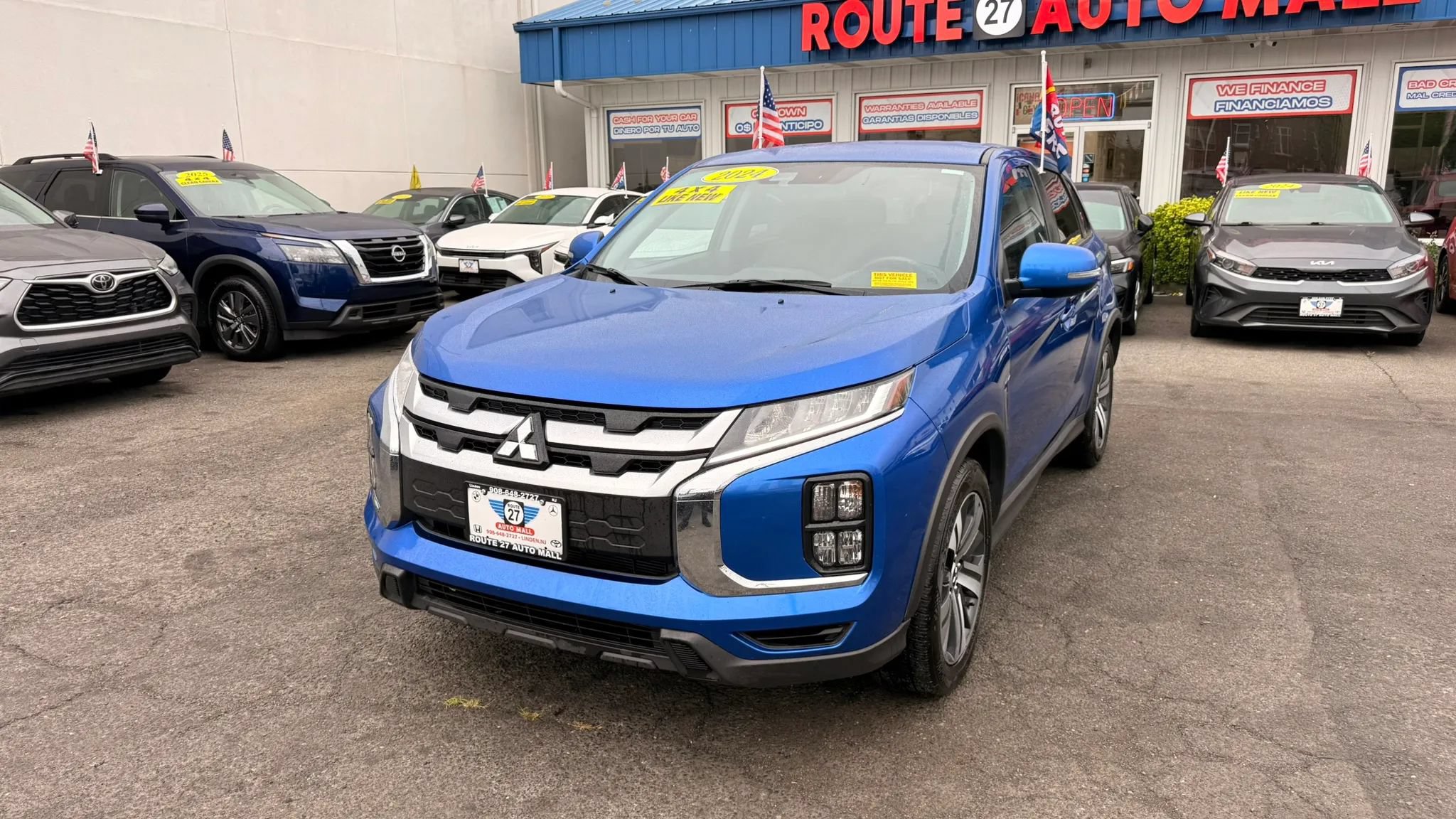 Used 2024 Mitsubishi Outlander Sport SE AWD/4WD image 4