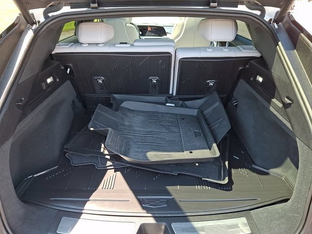 Certified 2024 Cadillac Lyriq Luxury w/ LPO, Floor Liner Package AWD/4WD image 31