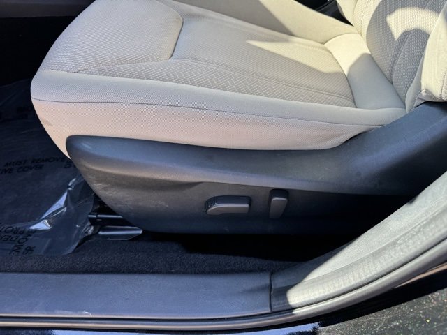 Used 2022 Subaru Impreza Premium image 11