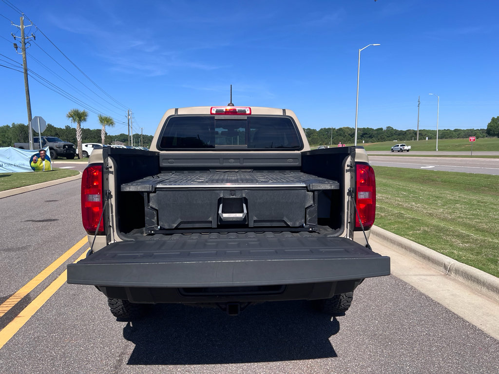 Used 2022 Chevrolet Colorado ZR2 AWD/4WD image 7