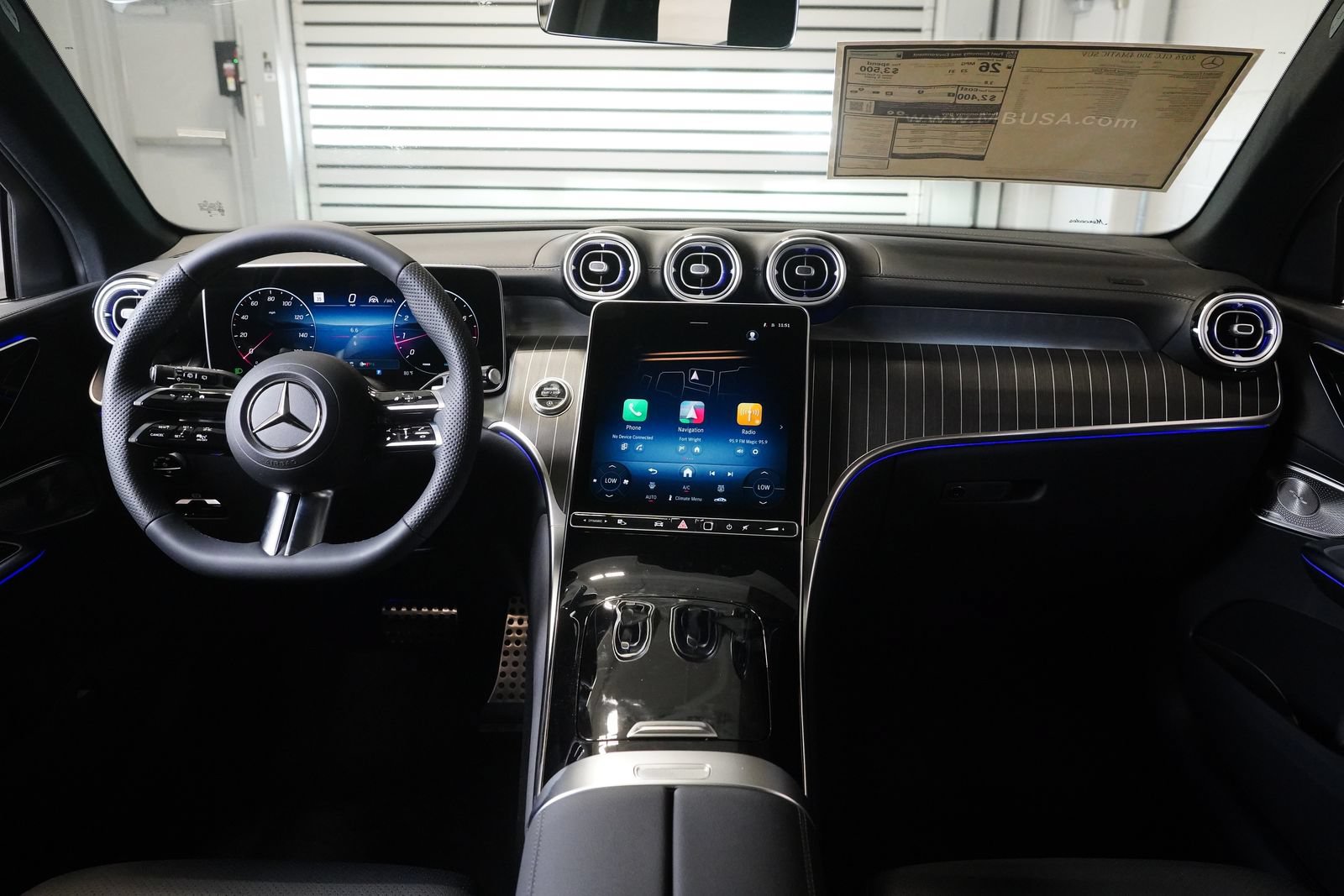 New 2026 Mercedes-Benz GLC 300 4MATIC image 17