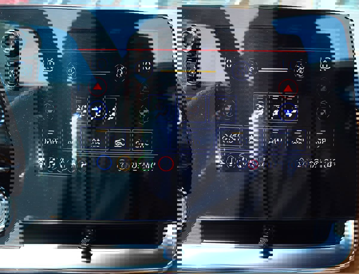 Used 2022 Chevrolet Corvette Stingray Preferred Conv w/ 2LT RWD image 49