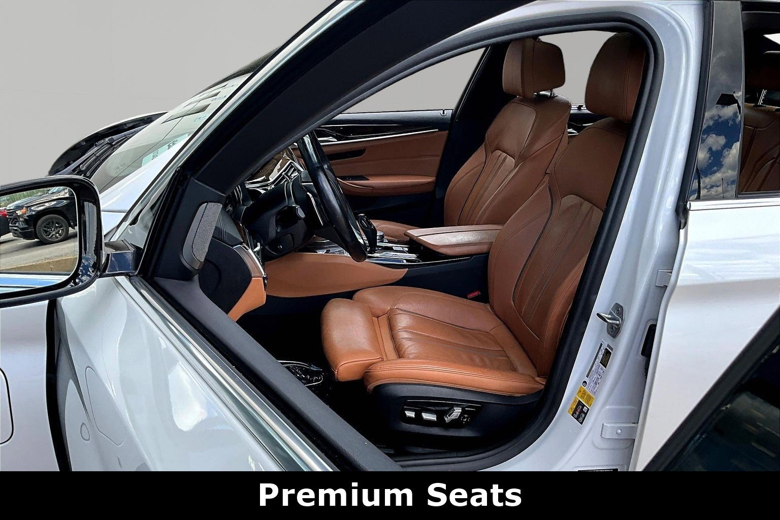 Used 2018 BMW 530e RWD image 21