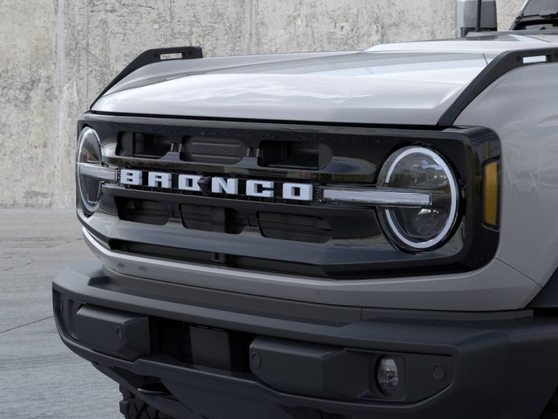 New 2026 Ford Bronco Outer Banks AWD/4WD image 15
