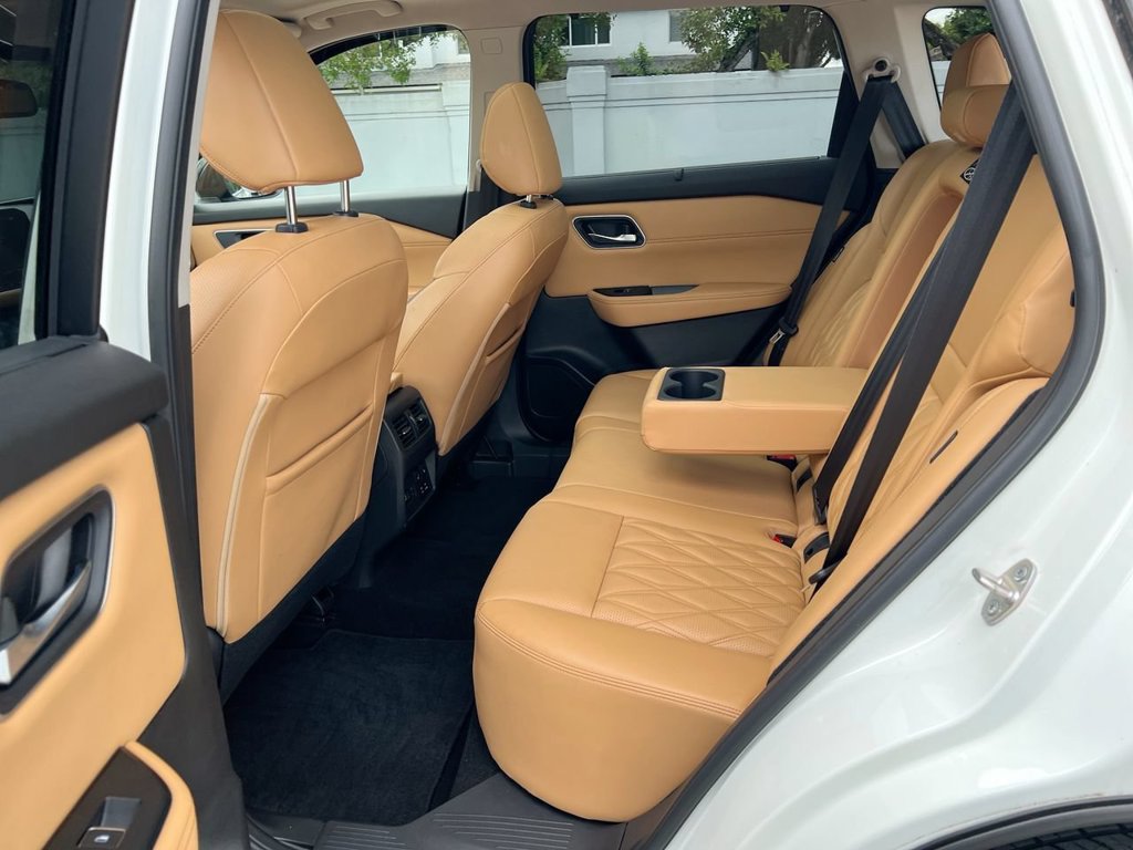 Used 2021 Nissan Rogue Platinum FWD image 20