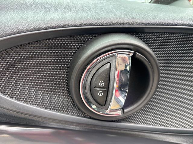 Used 2018 MINI Cooper Clubman S image 24
