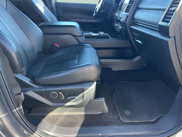 Used 2019 Ford Expedition Max Limited w/ Equipment Group 301A AWD/4WD image 20