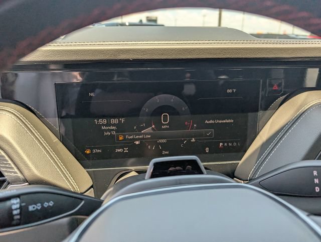 New 2026 GMC Yukon XL AT4 Ultimate AWD/4WD image 19