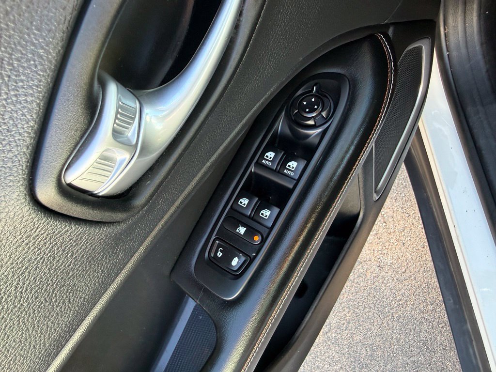Used 2021 Jeep Compass Sport FWD image 12