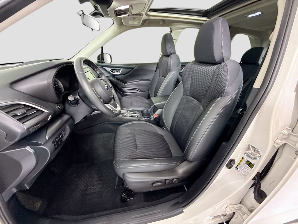 Used 2022 Subaru Forester Premium AWD/4WD image 19