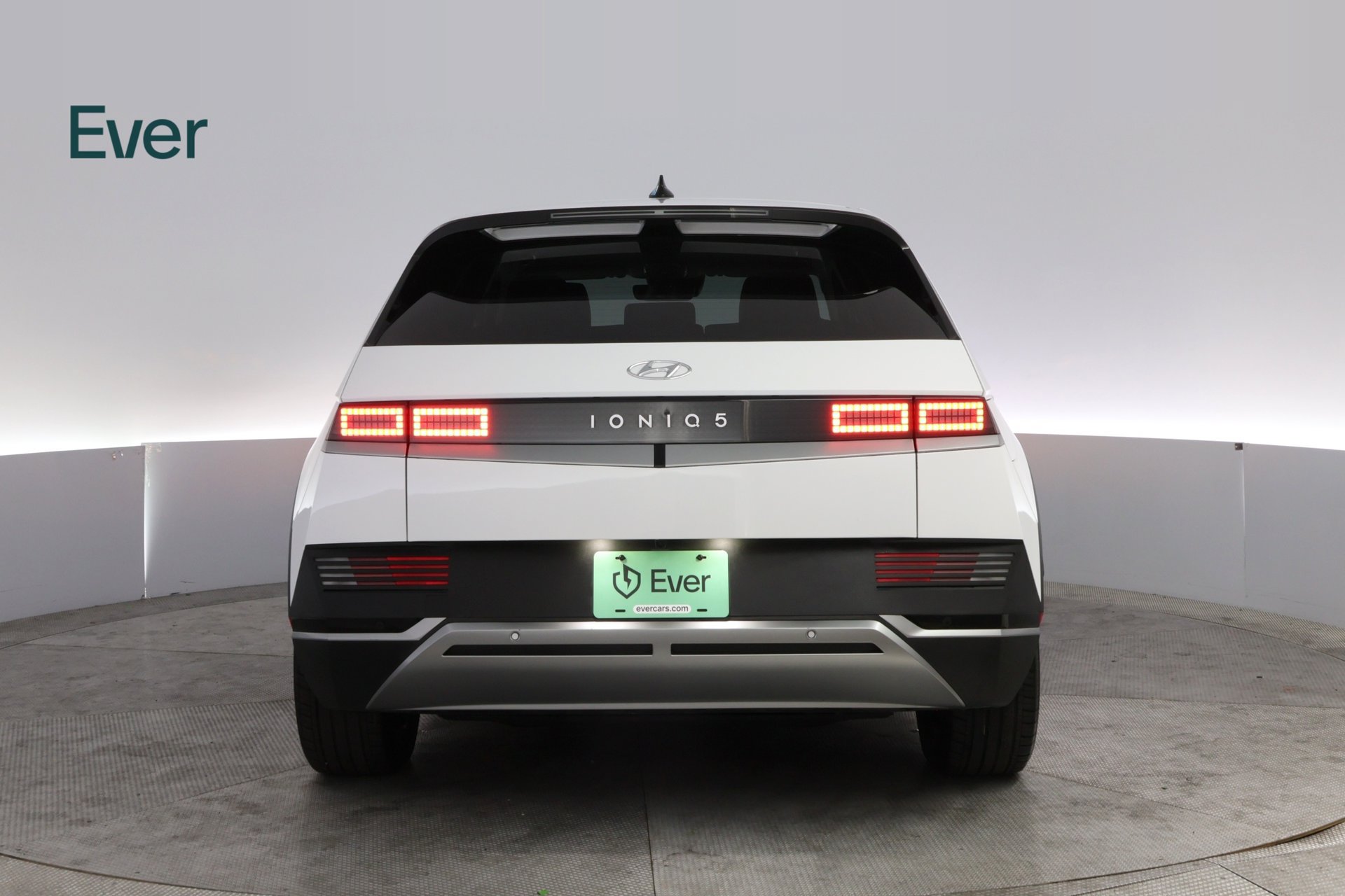 Used 2024 Hyundai Ioniq 5 SEL RWD image 15