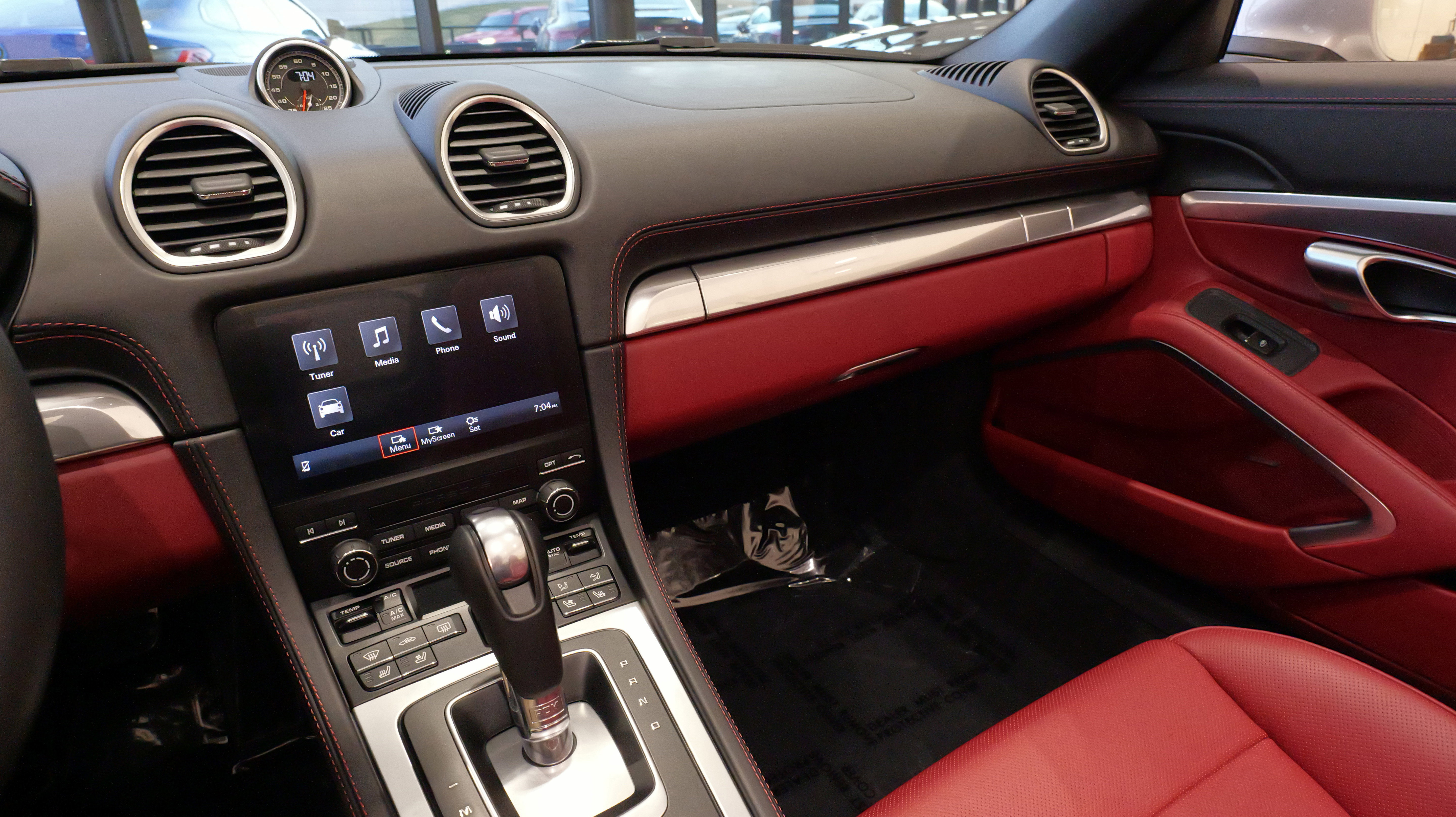 Used 2024 Porsche 718 Boxster S image 39