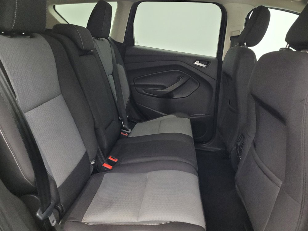 Used 2019 Ford Escape SE FWD image 19