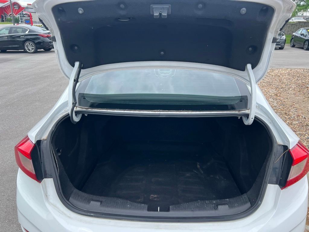 Used 2018 Chevrolet Cruze LS FWD image 21
