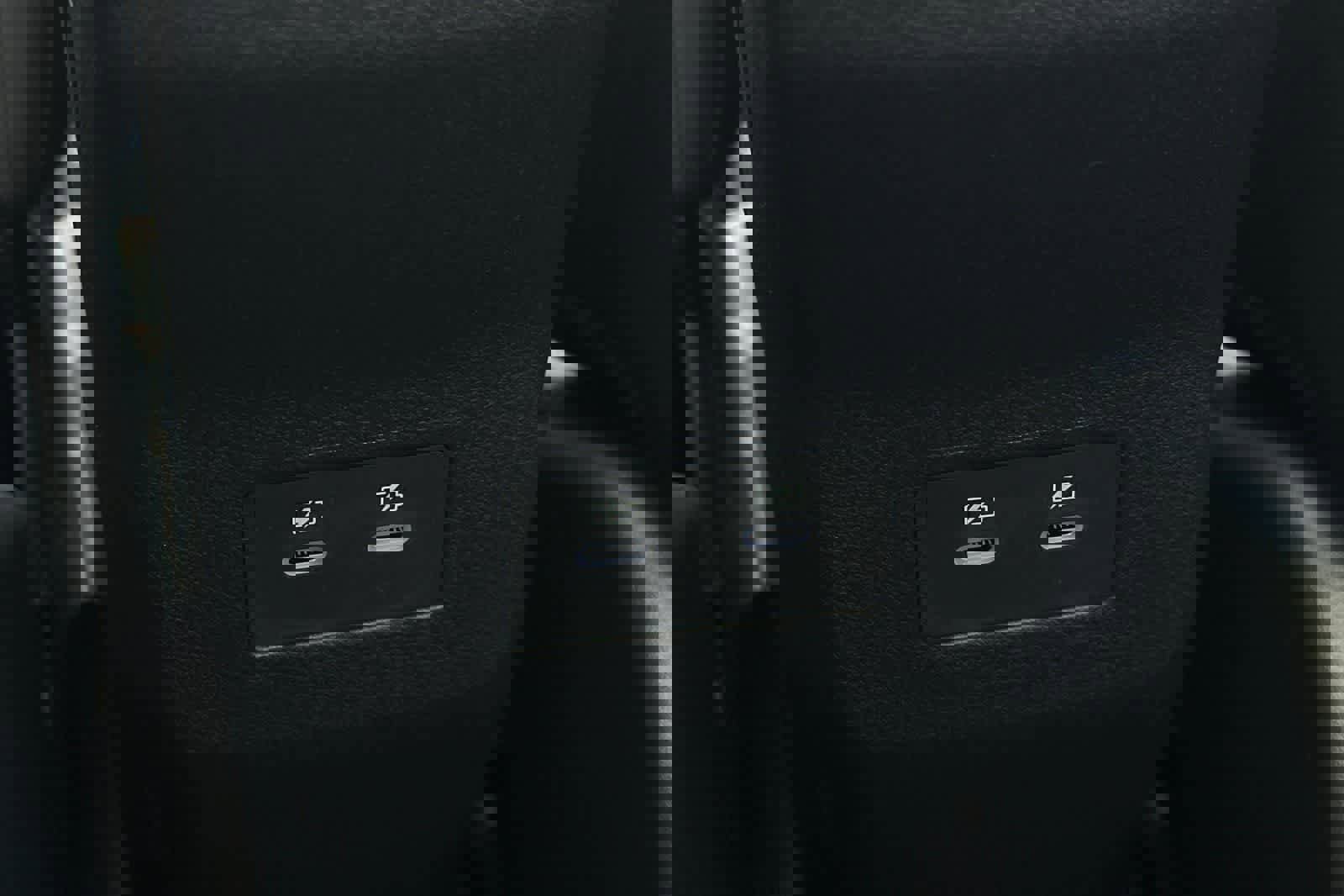 New 2026 Nissan Kicks SR AWD/4WD image 15