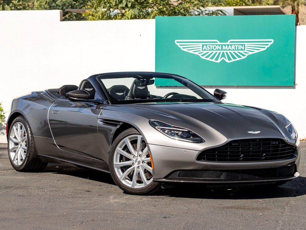 Used 2019 Aston Martin DB11 Volante image 1