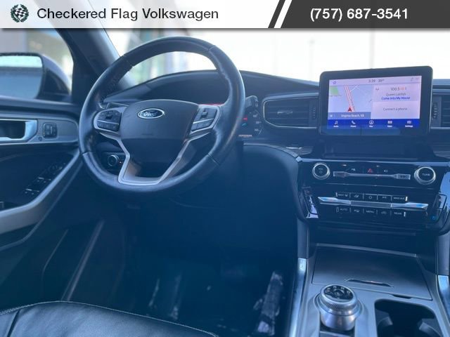 Used 2022 Ford Explorer Limited w/ Equipment Group 301A image 29