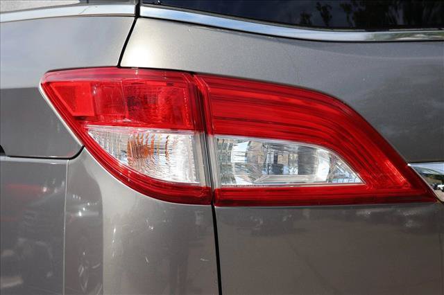 Used 2016 Nissan Quest SV FWD image 11