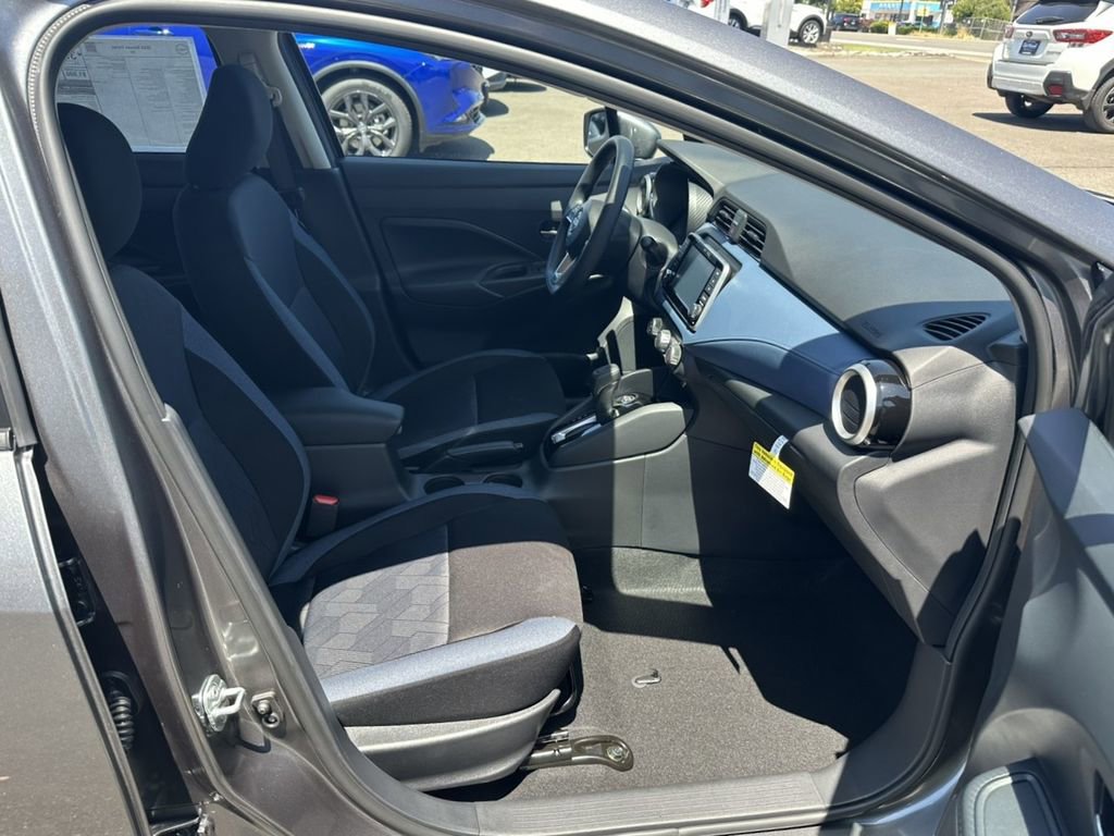 New 2025 Nissan Versa SV w/ Trunk Package image 21