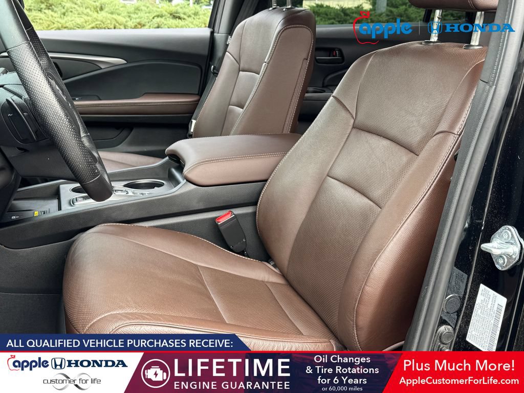 Used 2025 Honda Passport EX-L image 7