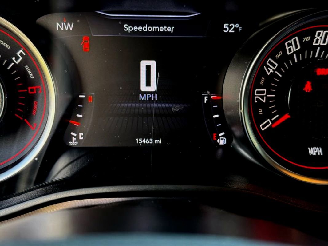 Used 2022 Dodge Challenger R/T image 25