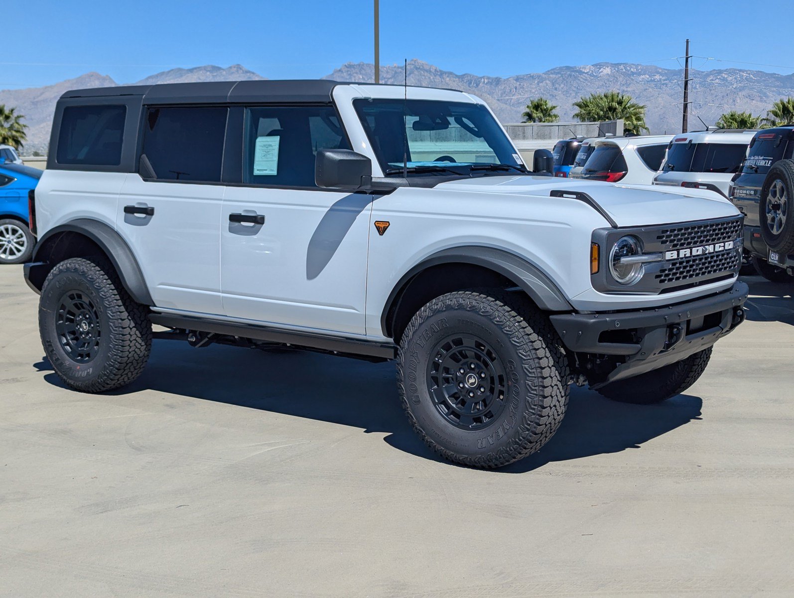 New 2026 Ford Bronco Badlands AWD/4WD image 1
