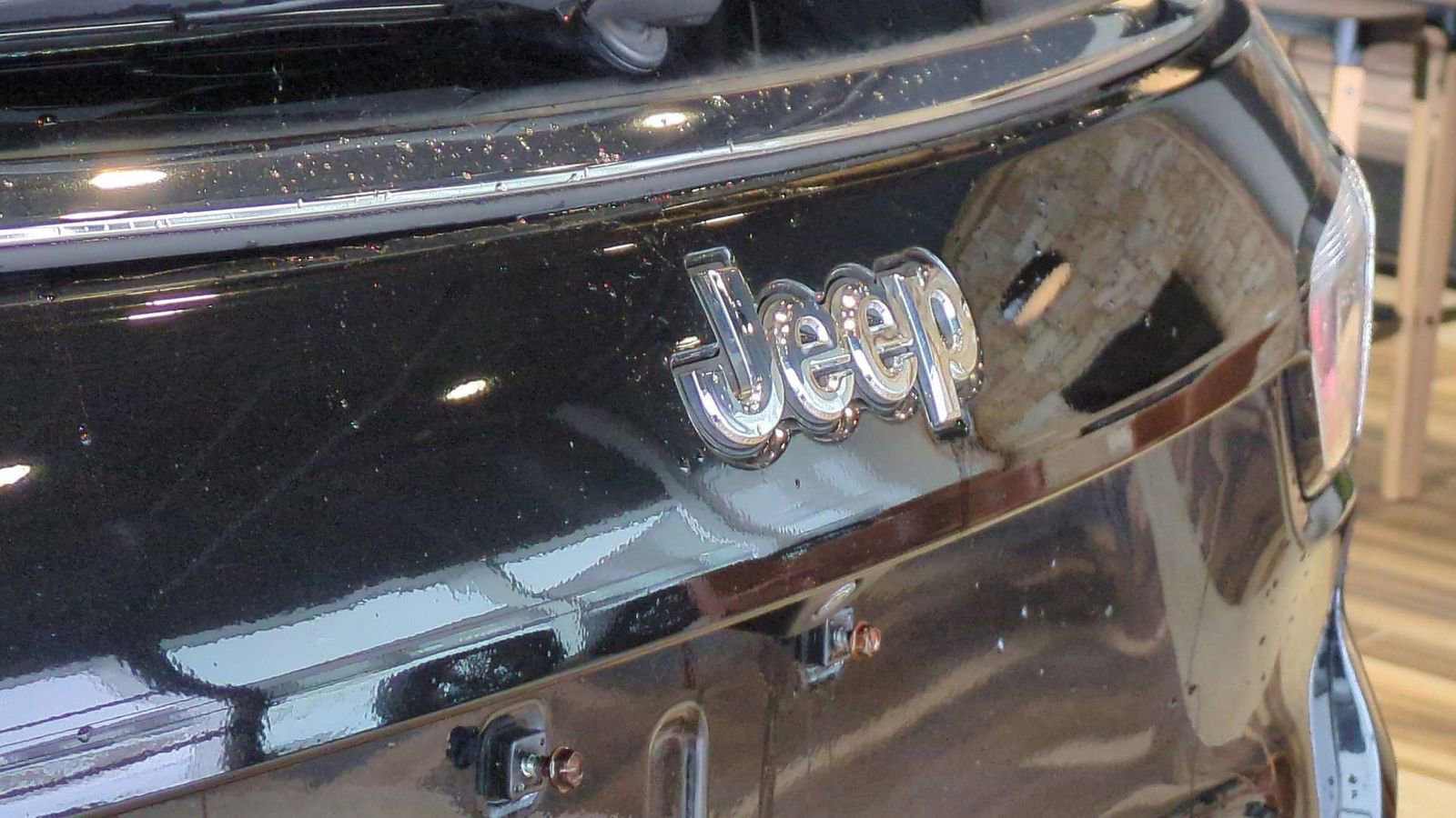 Used 2020 Jeep Compass Limited image 13